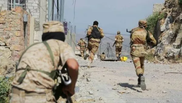 40 قتيلا على الاقل بمعارك في تعز جنوب غرب اليمن