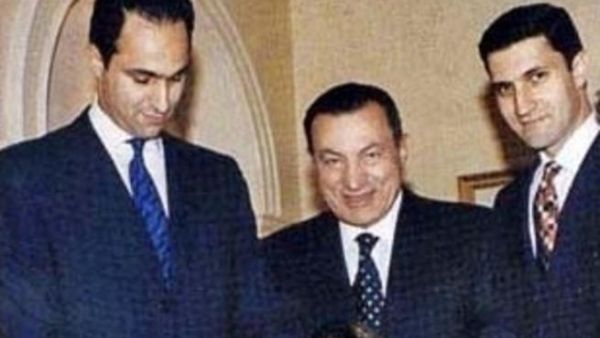 في شتاء 2007، عندما بدا نظام حسني مبارك آمناً لا يمكن زعزعته