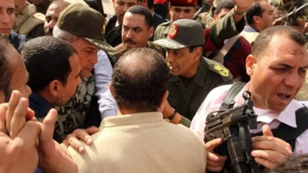 طنطاوي في ميدان التحرير/أ.ف.ب