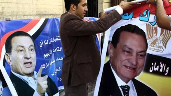 انباء متضاربة حول نية مبارك التنحي