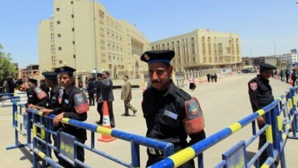 انتشار امني في محيط مقر محكمة القاهرة 