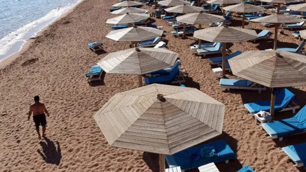 The number of tourists coming to Egypt in 2015 was 9.3 million, compared with more than 14.7 million in 2010. (File photo)