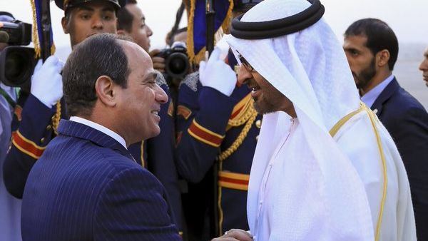 السيسي يستقبل ابن زايد