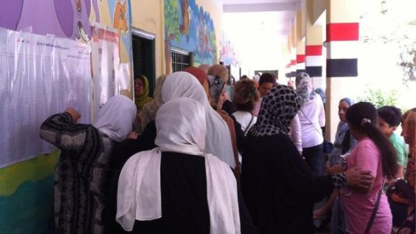 Egyptian women voting