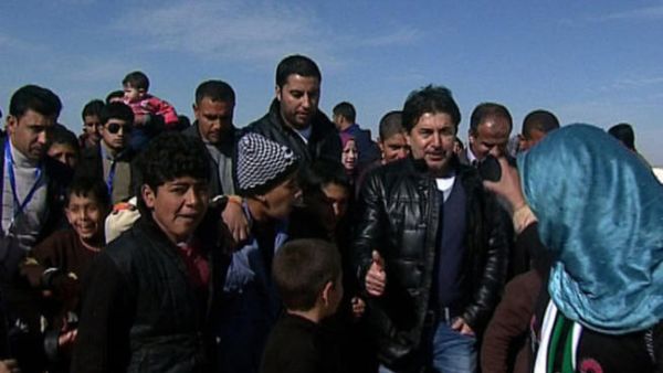 الفنان السوري عابد فهد في مخيم الزعتري