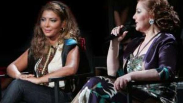 الفنانة السورية ميادة الحناوي ومواطنتها الفنانة أصالة نصري