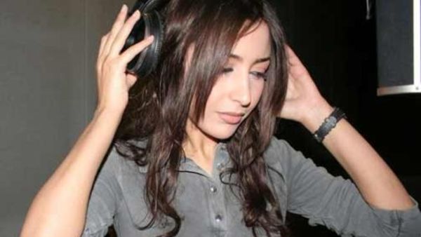 الفنانة جنات