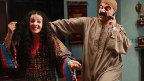 الفنان أحمد مكي والفنانة دنيا سمير غانم في مسلسل الكبير قوي