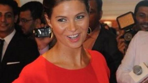 الفنانة يسرا اللوزي
