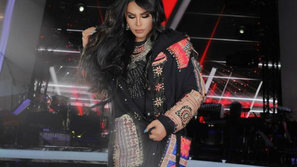 Ahlam performing sans wardrobe malfunction. (Instagram / ahlamalshamsi)