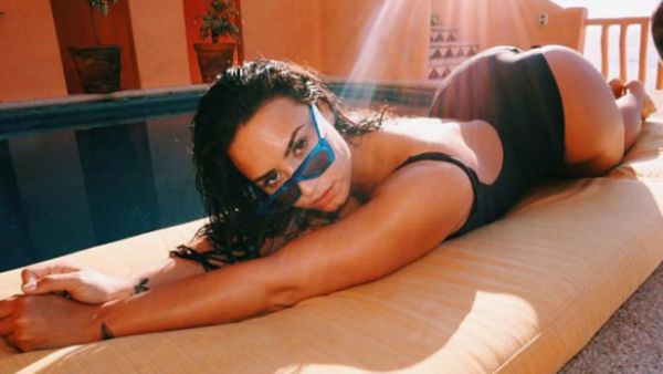 The New Mexico native, 25, demonstrated her fashion and fitness prowess all-black workout gear from her capsule collection with Fabletics on social media Saturday. (Source: @ddlovato - Instagram)