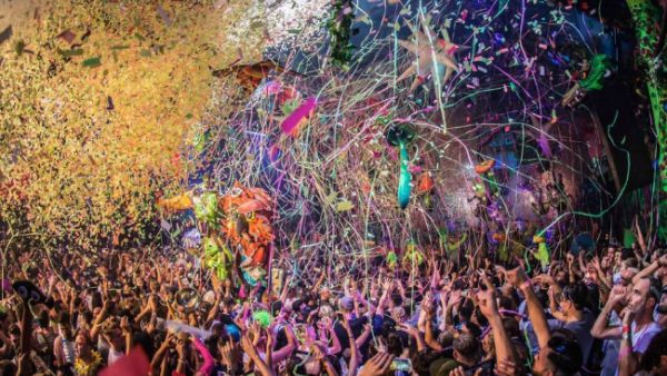 Party like it's 2099. (Elrow)