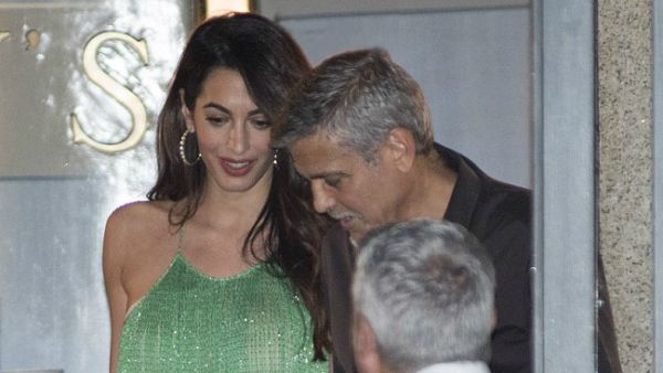 George and Amal go for a bite. (MEGA)