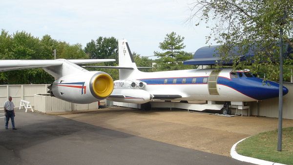 Hound Dog II - another of Elvis's jets. (Public Domain)