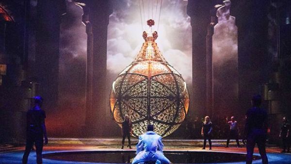 La Perle by Dragone. (Facebook)