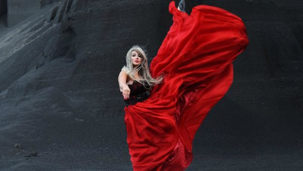 Manal Ajaj's less controversial fashion. (ManalAjaj.com)