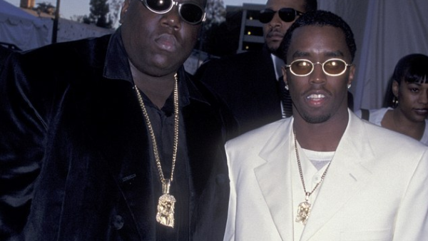 "We Miss You Big" - P.Diddy leads tribute to BIG