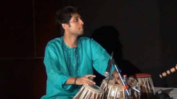 Shariq Mustafa playing. (YouTube)