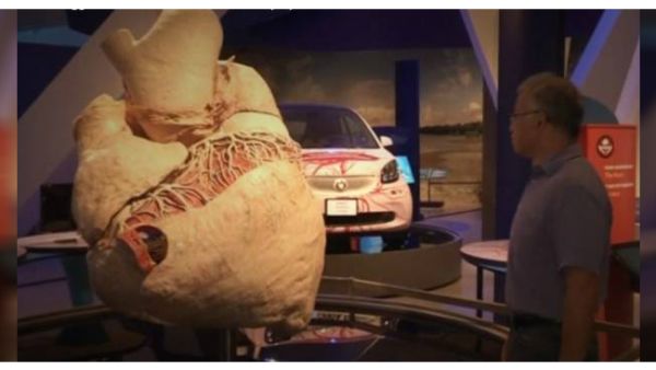 World's biggest heart. (Reuters)