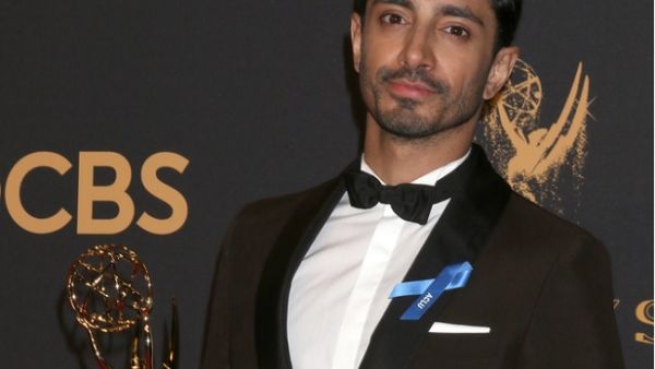 Riz Ahmed with his Emmy. (Kathy Hutchins / Shutterstock.com)