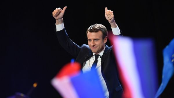 French opinion polls show centrist candidate Emmanuel Macro has a commanding lead over the far right’s Marine Le Pen. (AFP/ Eric Feferberg) French opinion polls show centrist candidate Emmanuel Macro has a commanding lead over the far right’s Marine Le Pen. (AFP/ Eric Feferberg)
