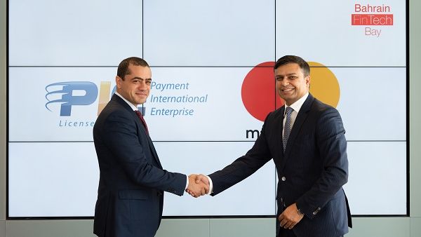 فواز غزال، الرئيس التنفيذي لدى PIE و سامرات راج، مدير Mastercard في البحرين