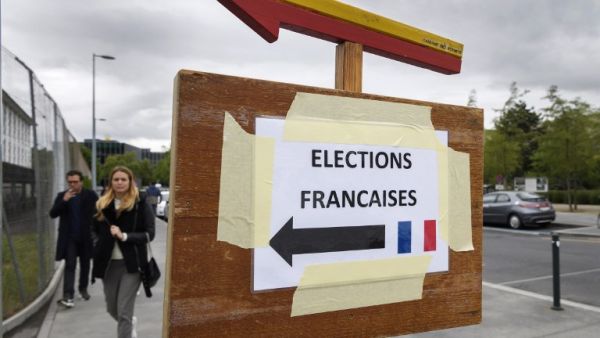A polling station for French people voters in Switzerland (Fabrice Coffrini/AFP)