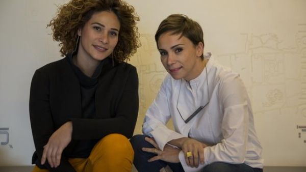 Nisreen and Nermeen Abudail (Twitter)