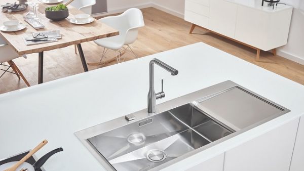 With kitchen faucets, water systems, kitchen sinks and more, GROHE becomes No. 1 Kitchen System brand and one-stop shop for perfect combinations. With kitchen faucets, water systems, kitchen sinks and more, GROHE becomes No. 1 Kitchen System brand and one-stop shop for perfect combinations.