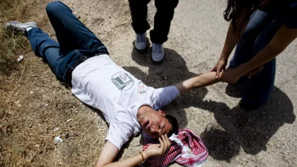 تحظر القوات الإسرائيلية على الفلسطينيين في غزة دخول المنطقة المحاذية للشريط الحدودي لمسافة 300 متر
