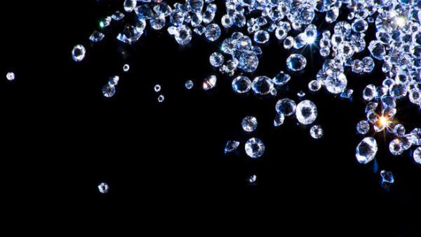 Security guards have been accused of stealing nearly a quarter of a million dollars’ worth of diamonds in Dubai. (Image credit: Shutterstock)