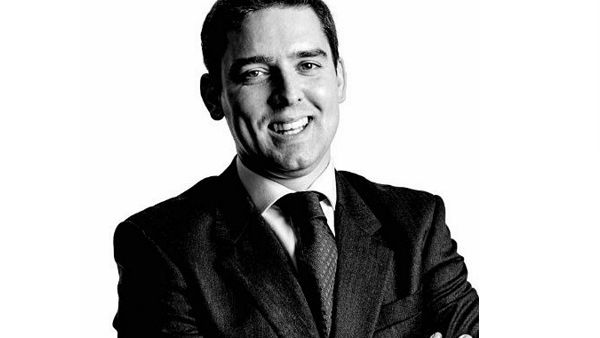 Mr.Giles Hannah, Group Chief Commercial Officer