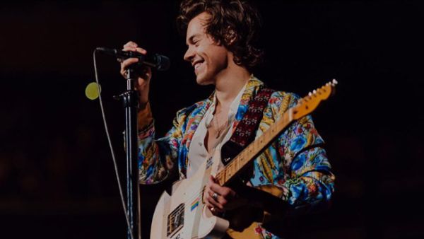 Harry Styles is to serve as a co-chair of the 2019 Met Gala (Source: hairstyles / Instagram )