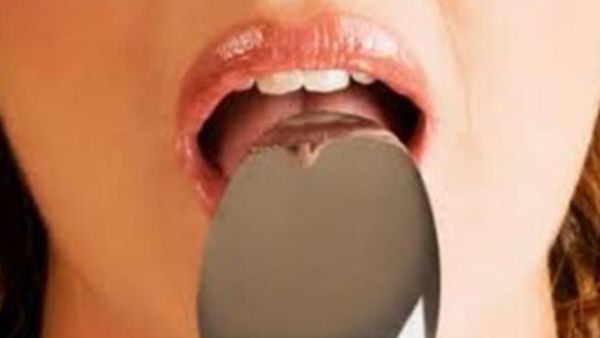 10 فحوصات ذاتية يجب أن تقومي بها كل يوم