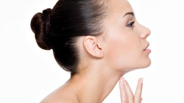 نصائح رائعة للحصول على وجه منحوت وجميل 