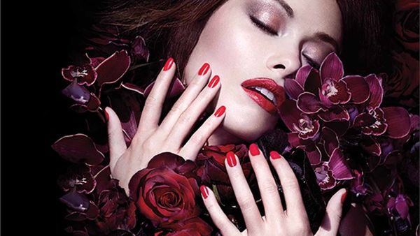 أما أفضل شيء حول هذه المجموعة الجديدة فهو الروائح المميزة والقوية