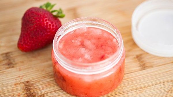 مقشر الفراولة