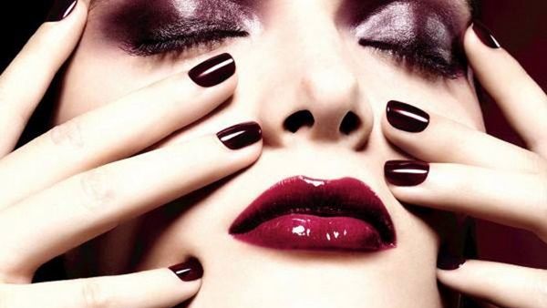 مجموعة شانيل روج نوار عطلة عيد الميلاد 2015-2016 