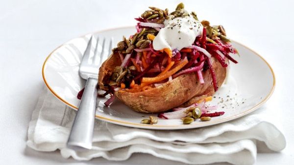 أكواب سلطة البطاطا الحلوة  