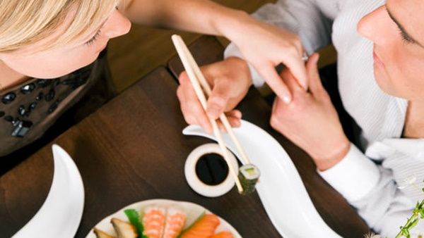 ما علاقة نوع الطعام بالانجذاب الى الطرف الأخر؟