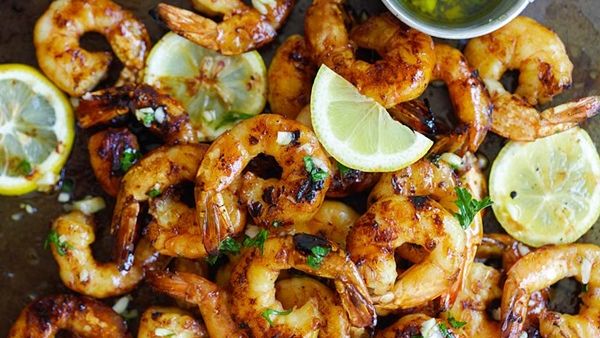 الروبيان المشوي بالعسل والكاجون