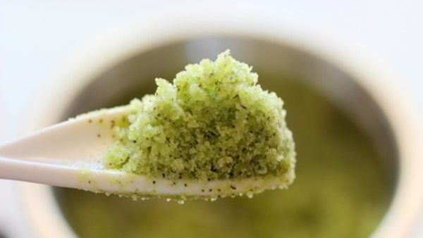 اصنعيه بنفسك: مقشر السكر والشاي الأخضر  