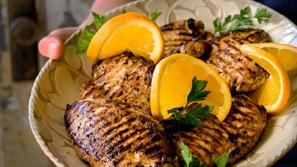 شرائح الدجاج بالثوم والصويا