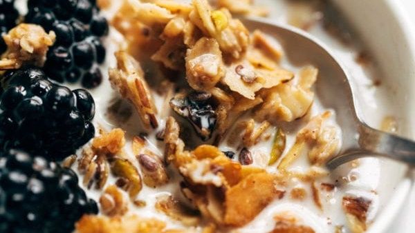 جرانولا جوز الهند