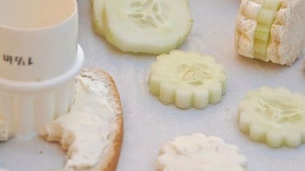 سندويشات الليمون بالخيار