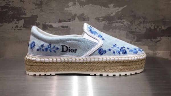 ديور إسبادريل باللون الأزرق الجديد