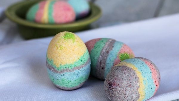 صابون بيض عيد الفصح الفوار صابون بيض عيد الفصح الفوار