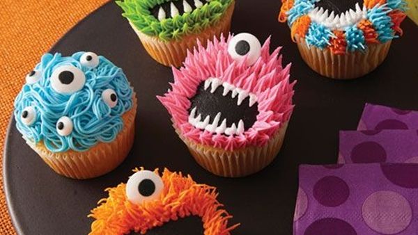 كب كيك الهالوين بألوان وأشكال ظريفة