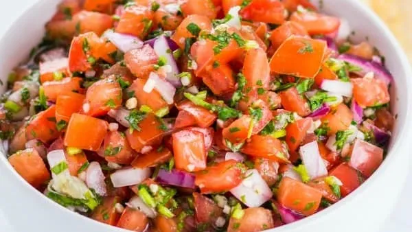 صلصة "بيكو دي غالو" اللاتينية