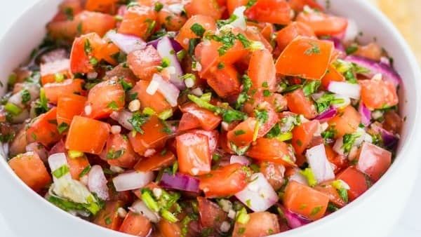 صلصة "بيكو دي غالو" اللاتينية